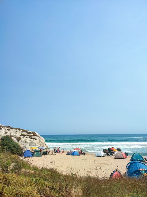 Experience beach camping under the clear sky on the coast of İstanbul, Turkey.