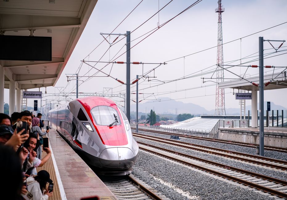 Modern high-speed train arriving at station in Huizhou, Guangdong, China — convenient transport